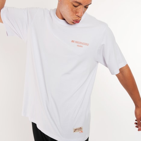 Segunda imagem do produto Camiseta Furia x Zor Branca