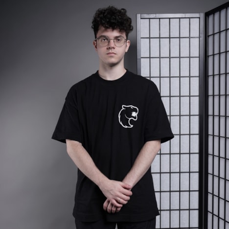 Segunda imagem do produto Camiseta Oversized Furia Basic Preta