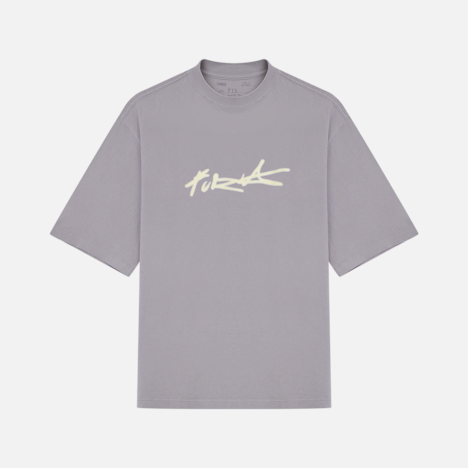 Camiseta Oversized Furia Harder To Kill Cinza